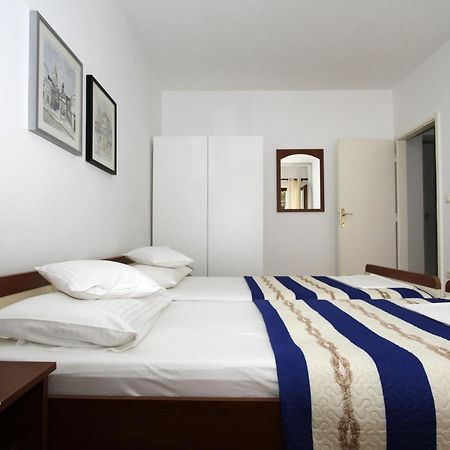 Apartments By The Sea Trogir - 11895 Zimmer foto