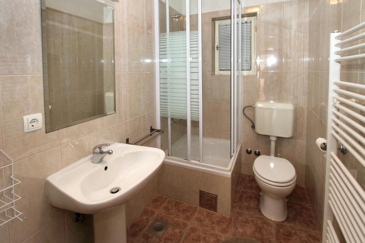 Apartments By The Sea Trogir - 11895 Exterior foto